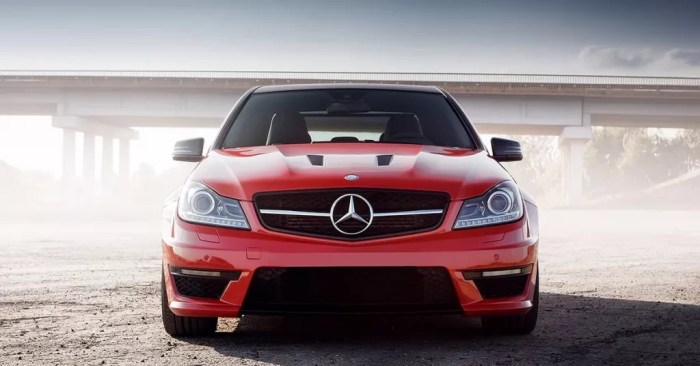 What Is Mercedes-Benz Service D: What’s Included?
